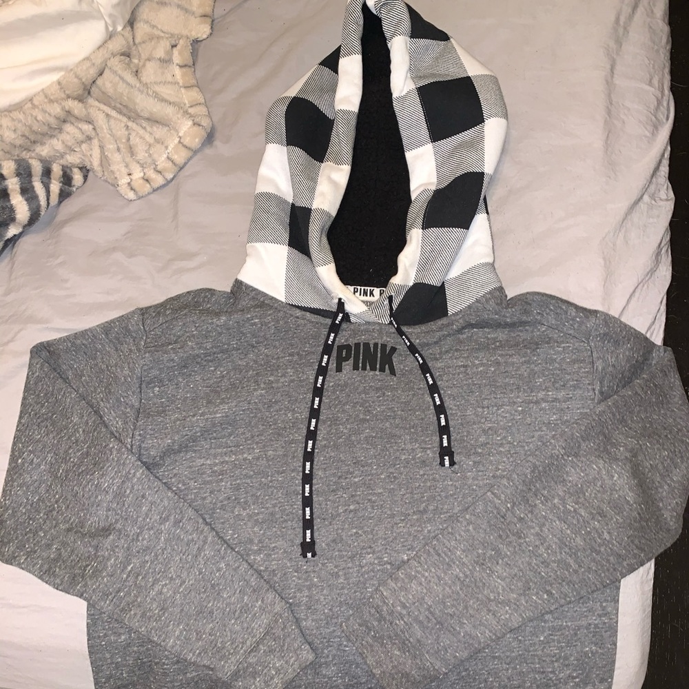 PINK Victoria’s Secret Checkered Sweatshirt/Hoodie